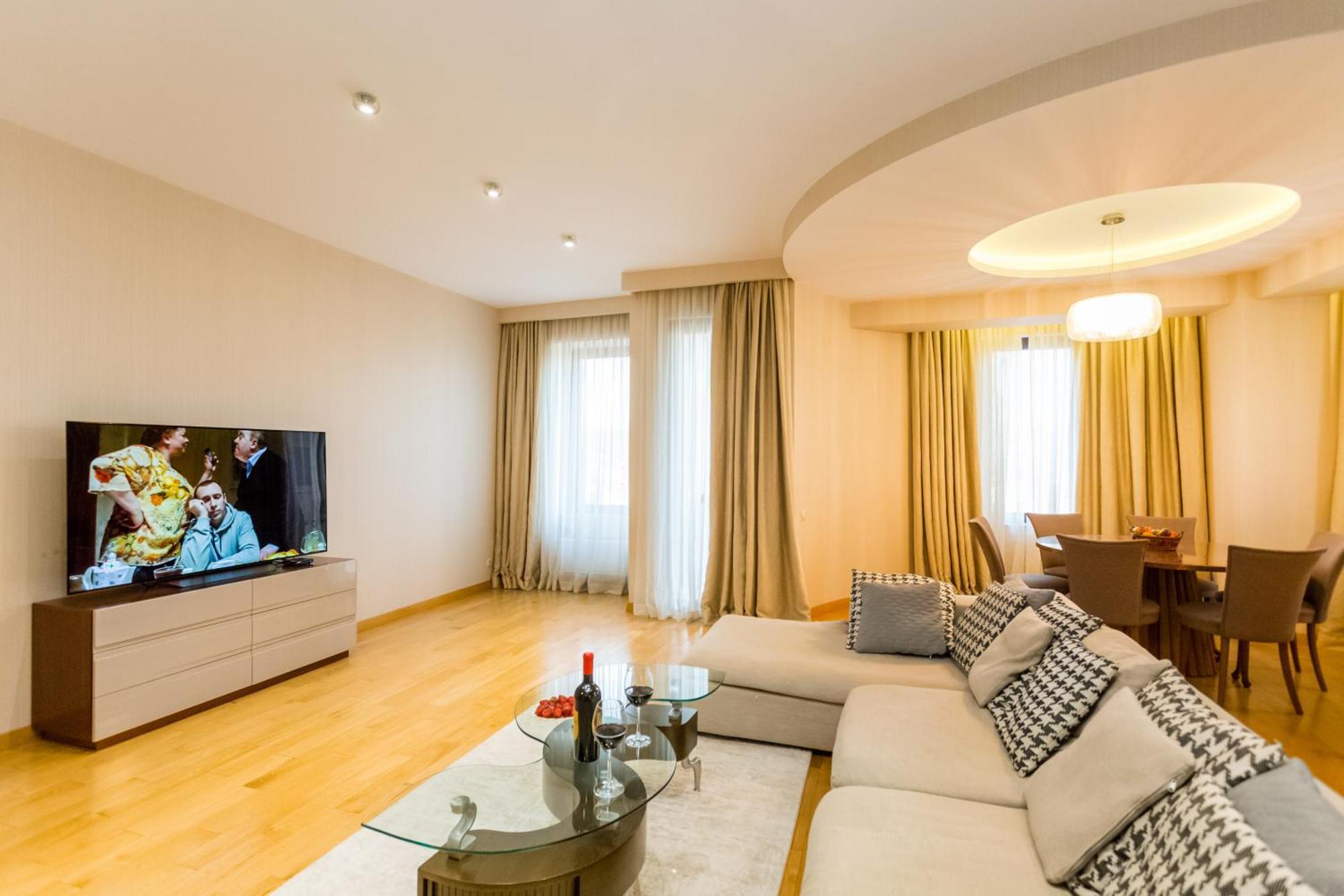 City Luxury Apartment L Tbilisi Eksteriør billede