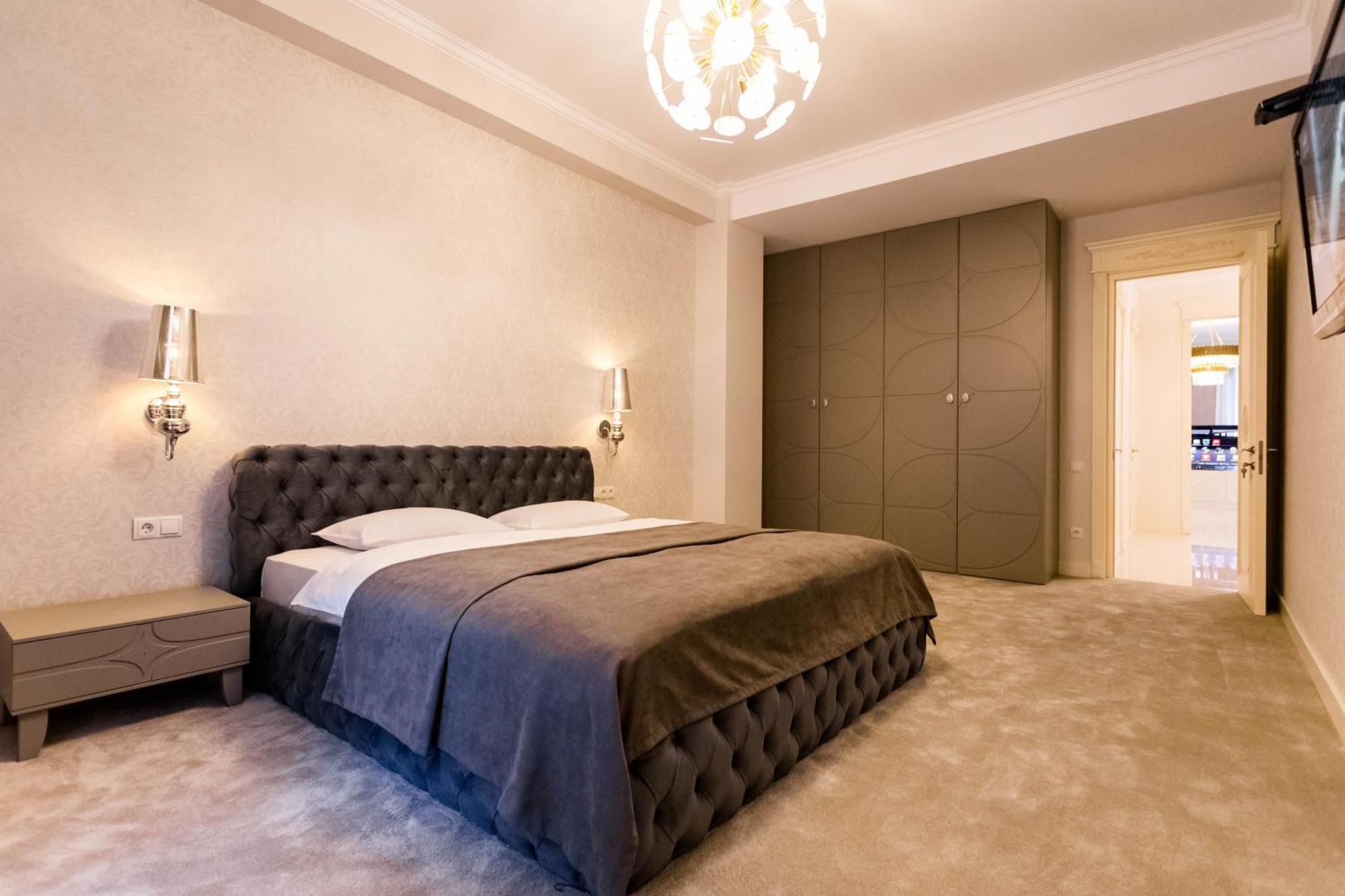 City Luxury Apartment L Tbilisi Eksteriør billede