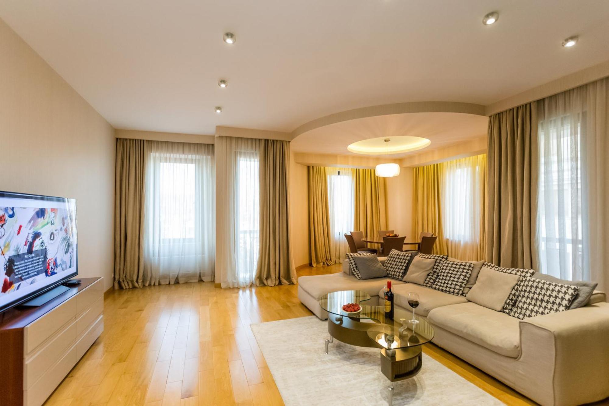 City Luxury Apartment L Tbilisi Eksteriør billede
