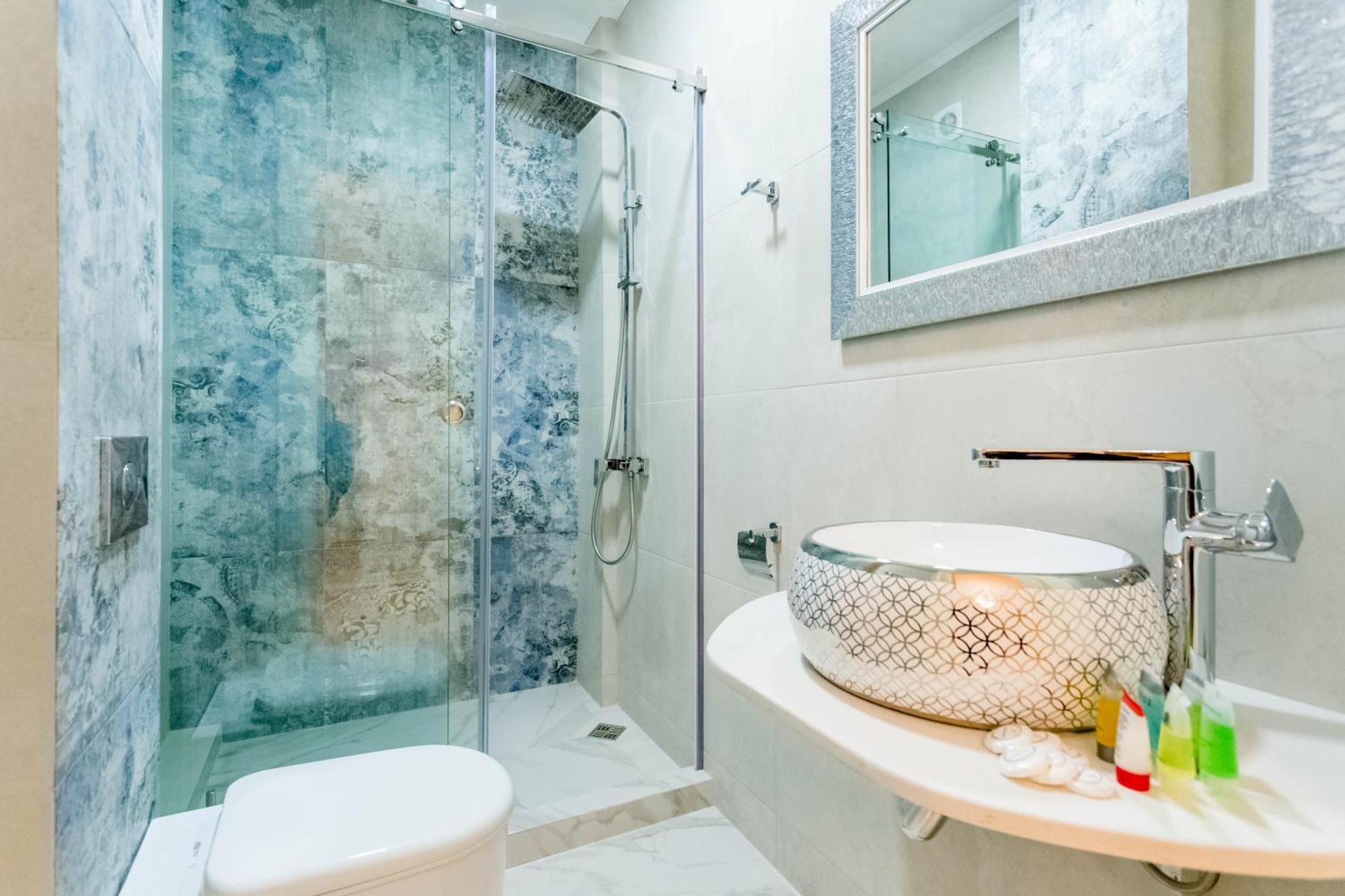 City Luxury Apartment L Tbilisi Eksteriør billede
