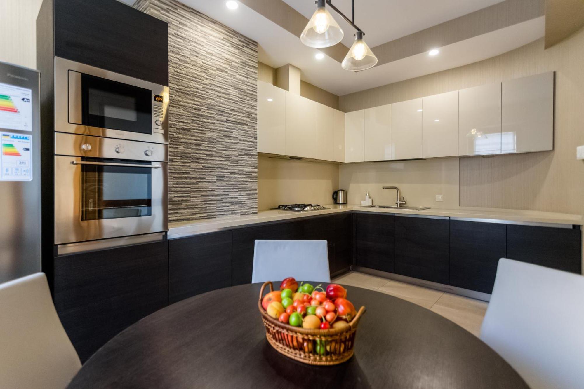 City Luxury Apartment L Tbilisi Eksteriør billede