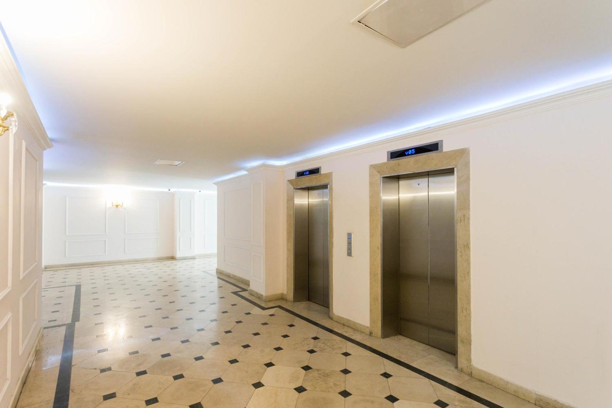 City Luxury Apartment L Tbilisi Eksteriør billede